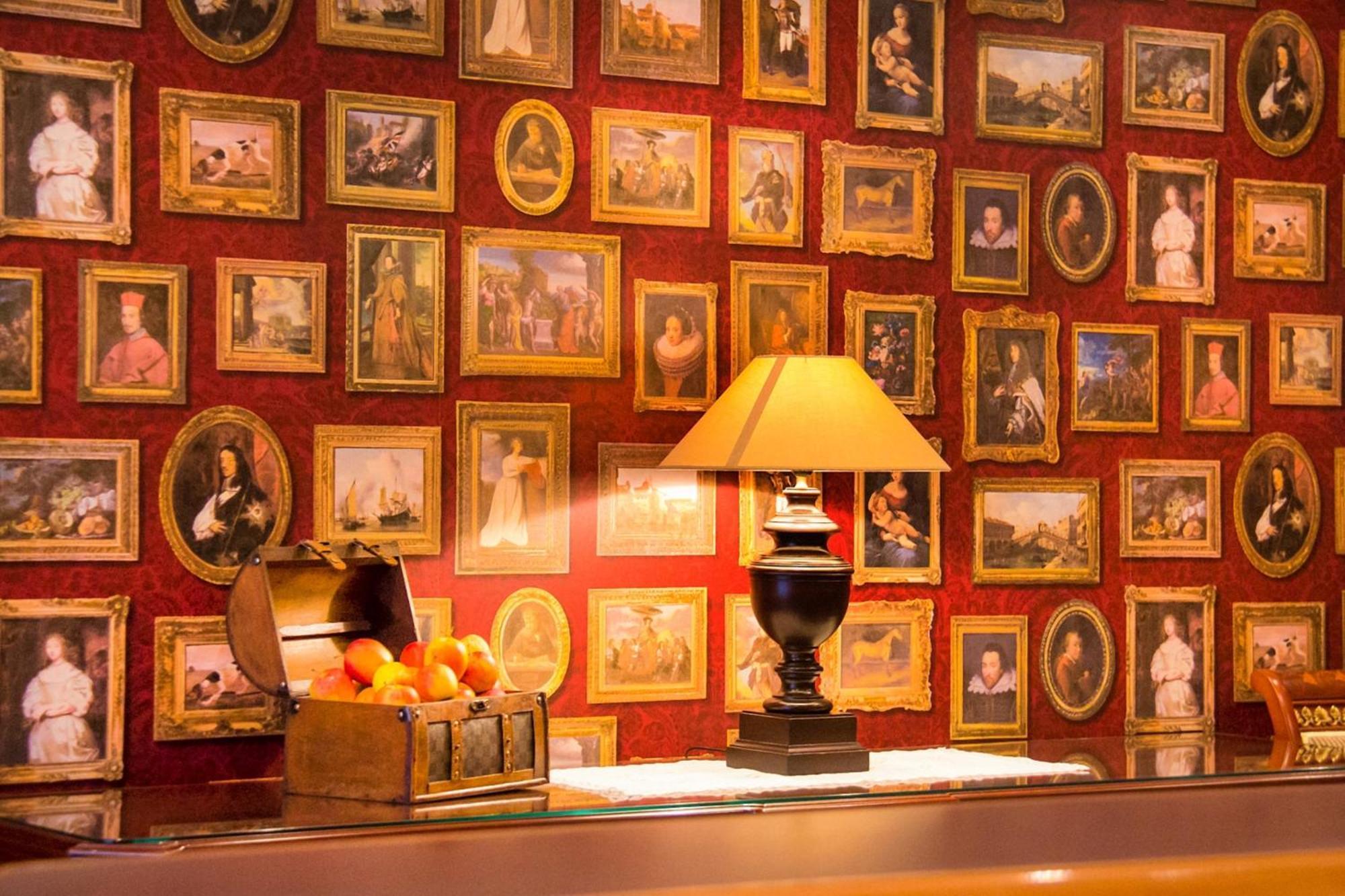 Cella Central Historic Boutique Hotel Zell am See Ngoại thất bức ảnh