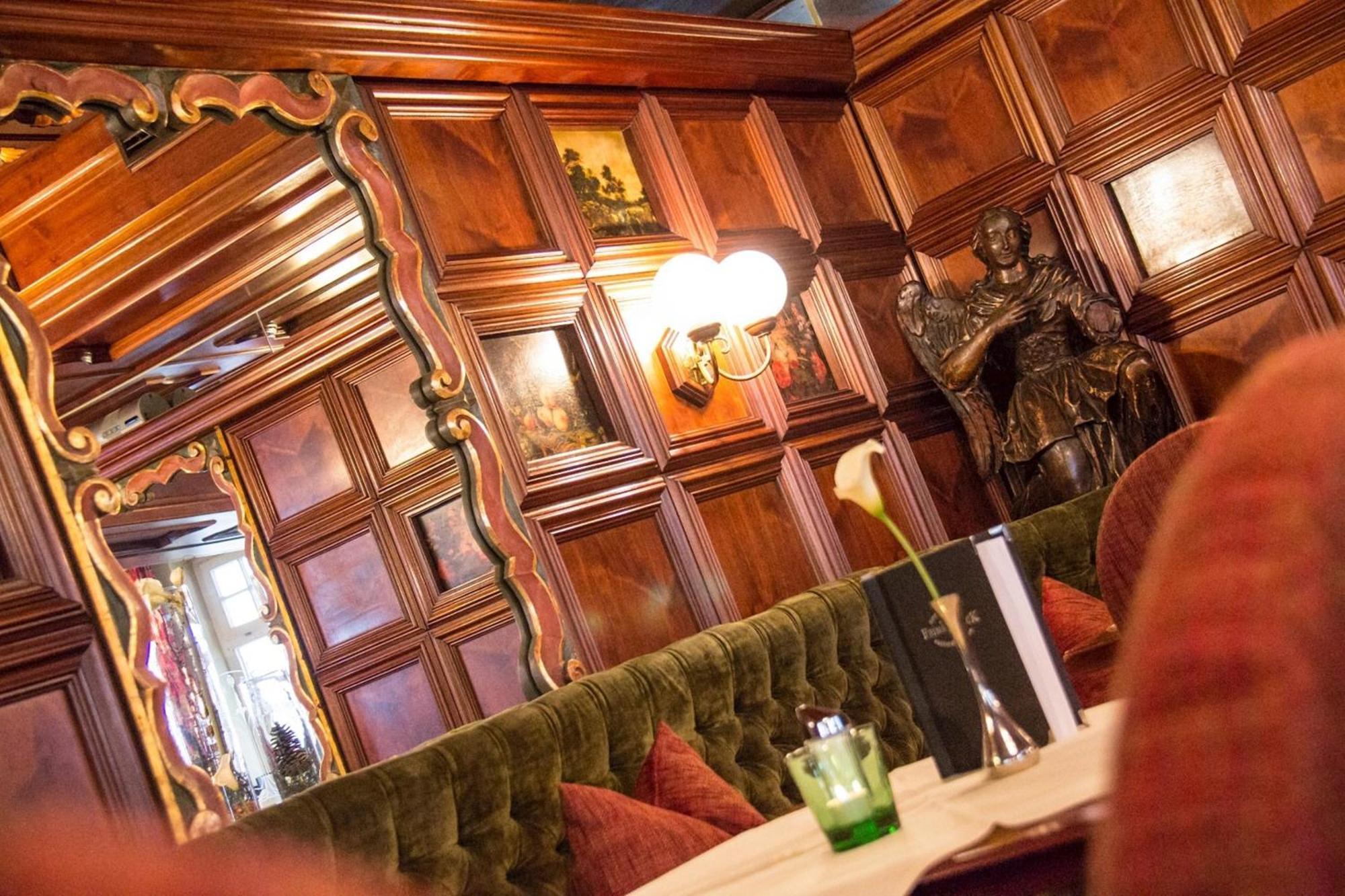 Cella Central Historic Boutique Hotel Zell am See Ngoại thất bức ảnh
