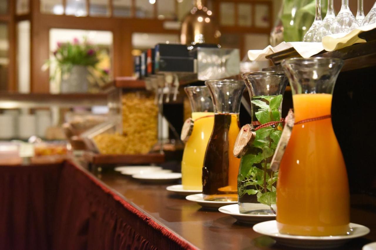 Cella Central Historic Boutique Hotel Zell am See Ngoại thất bức ảnh